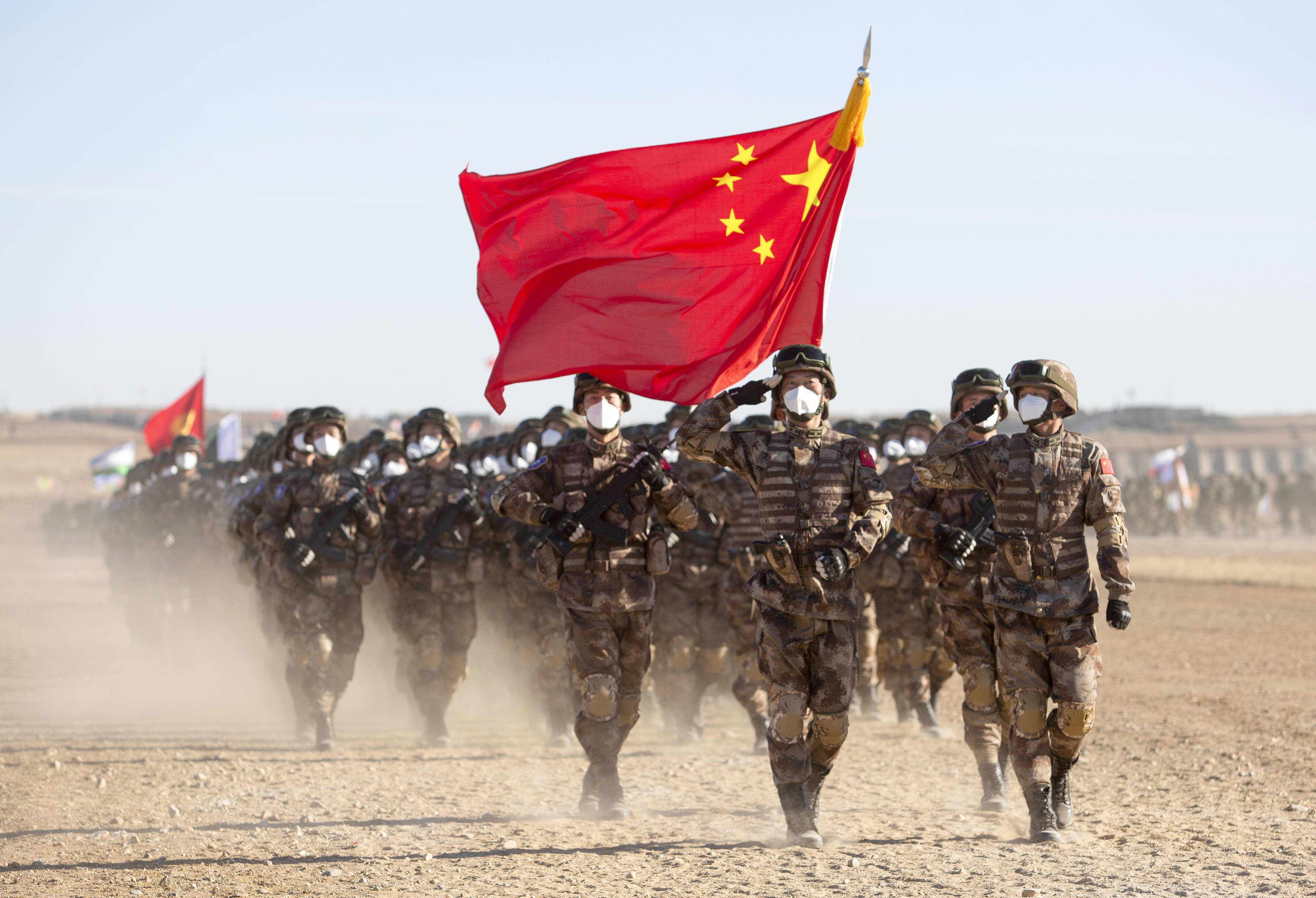 Mobilmachung! XI befiehlt Chinesischer Armee massive Aufrüstung - Greift China jetzt in den Krieg ein?