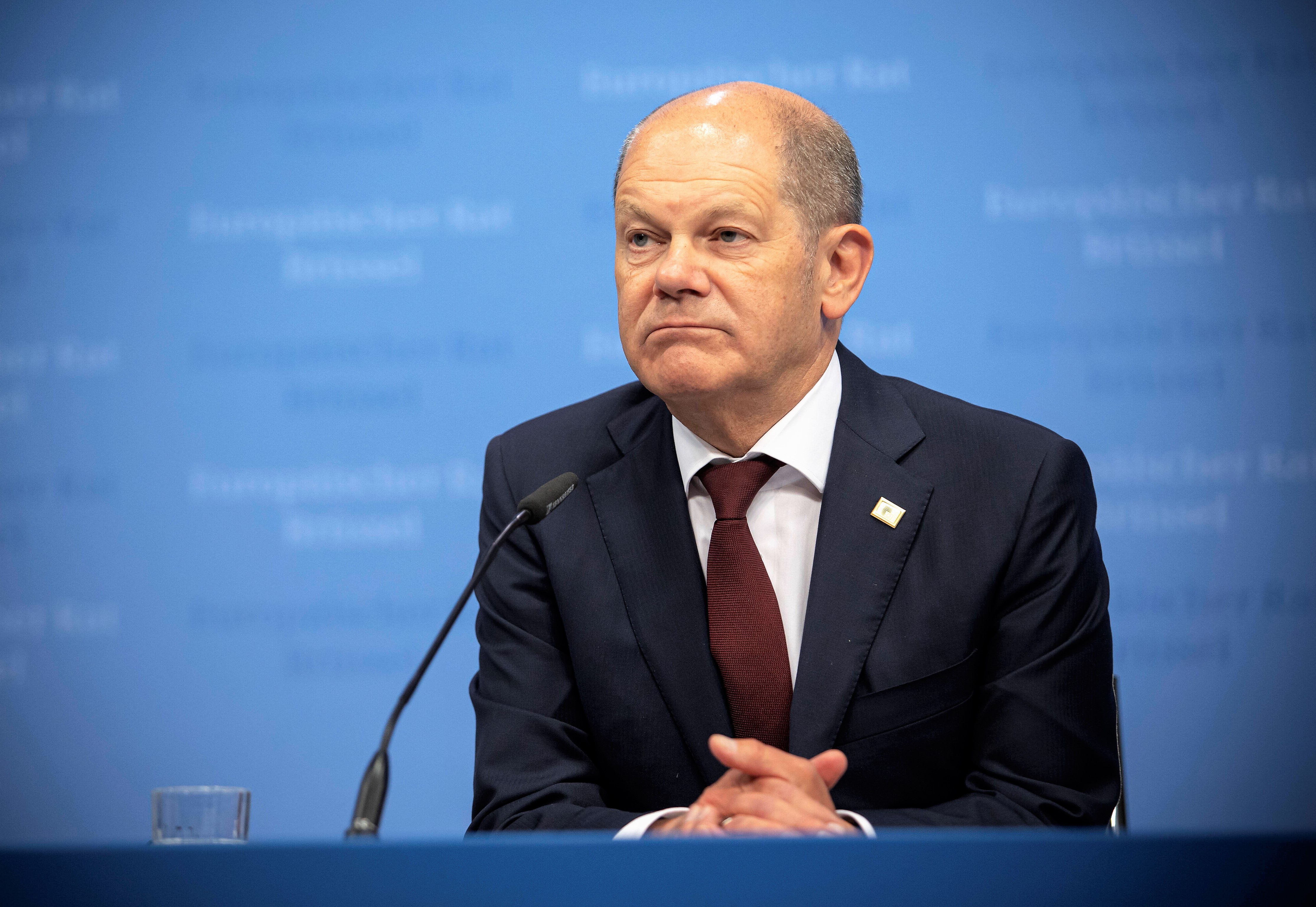 Neuer Umfrage-Hammer! SPD - damit hat keiner gerechnet! Aber - CDU/CSU in Wählergunst vorne!