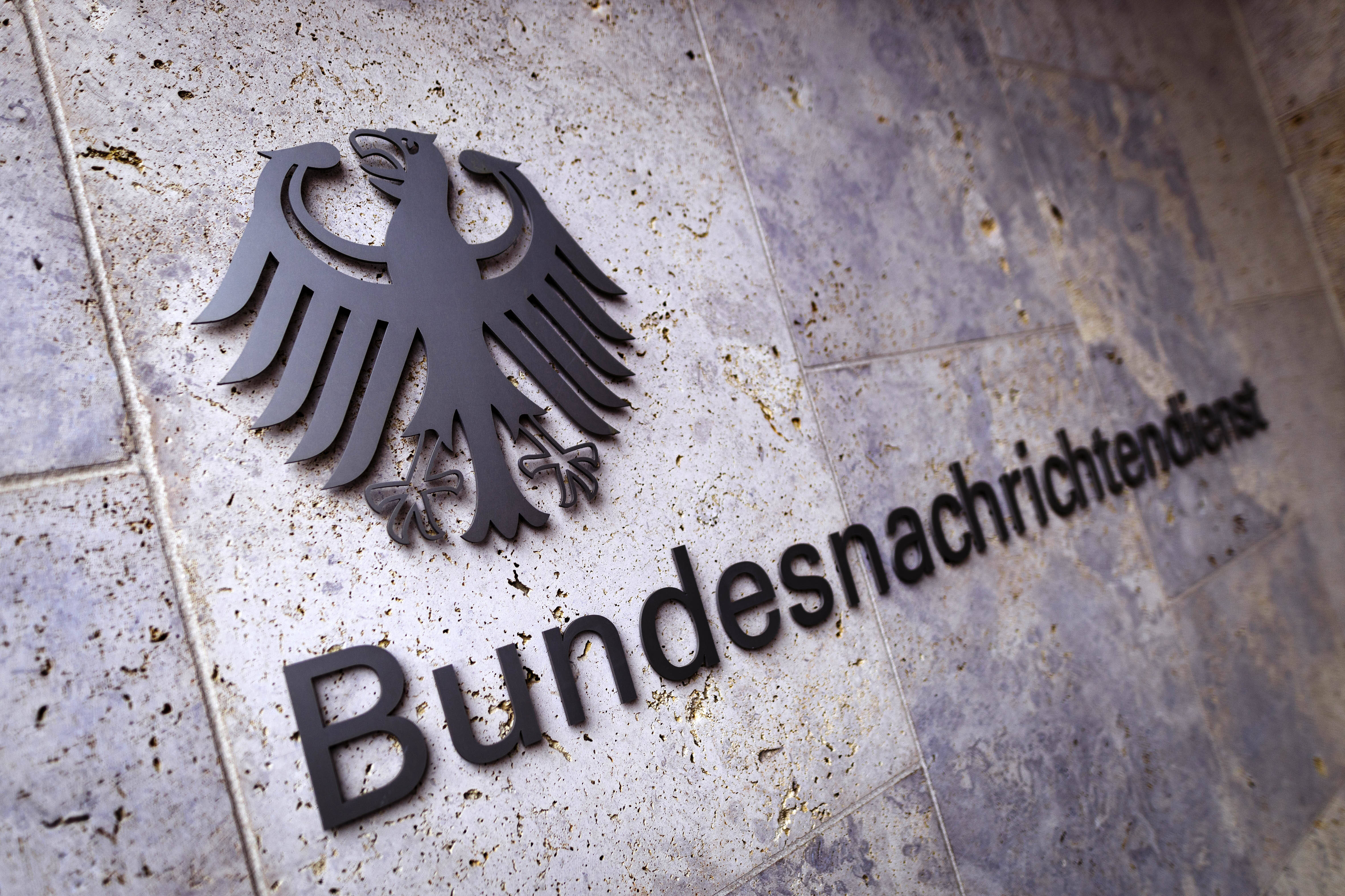 Erhöht Terrorgefahr in Deutschland - 27.480 Gefährder in der BRD! Nah Ost-Konflikt birgt riesen Gefahr