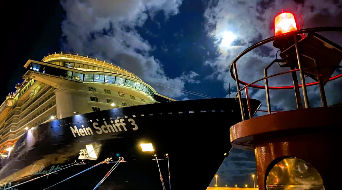 Medizinischer Notfall auf der "Mein Schiff 3" - Kapitän muss dringende Entscheidung treffen!