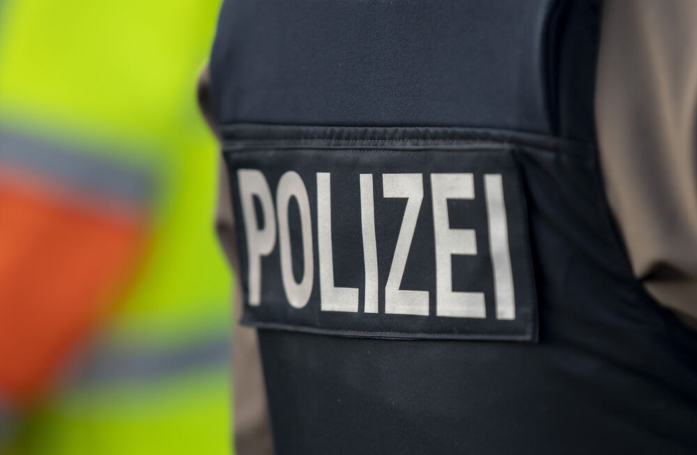 Rheinland-Pfalz - Arbeitskollege greift Frau mit Harpune und Messer an - dann tötet er sich selbst!