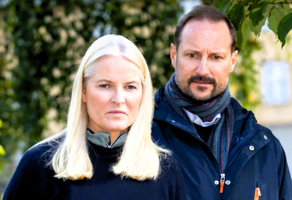 Trotz Gesundheitsproblemen und Op! Prinz Haakon lässt Mette zurück: Mehrtägige Überseereise geplant