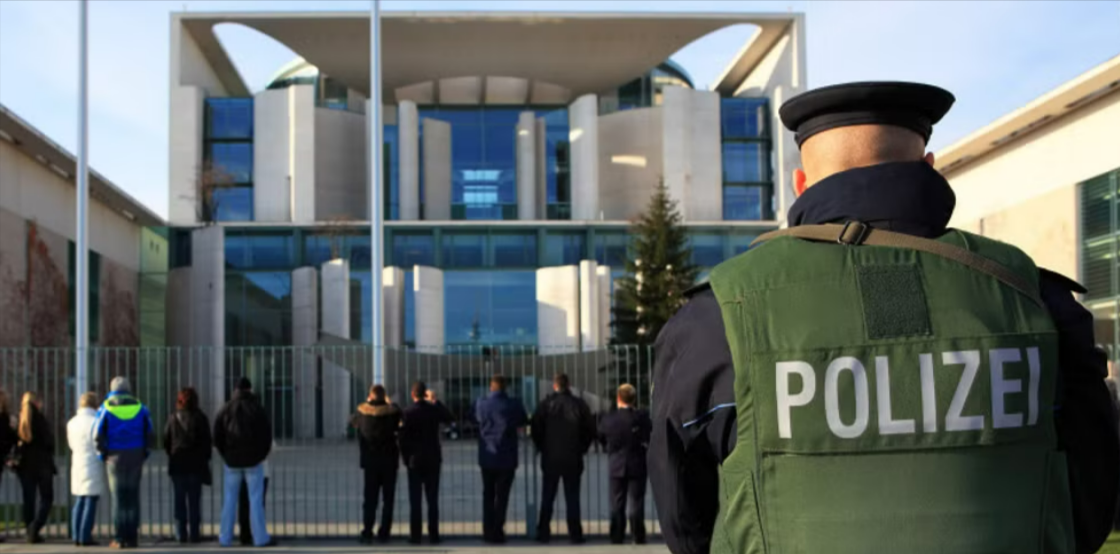 Amokalarm am Kanzleramt! Messerstecherei mit 4 Verletzten - Tatort nahe Sicherheitsbereich!