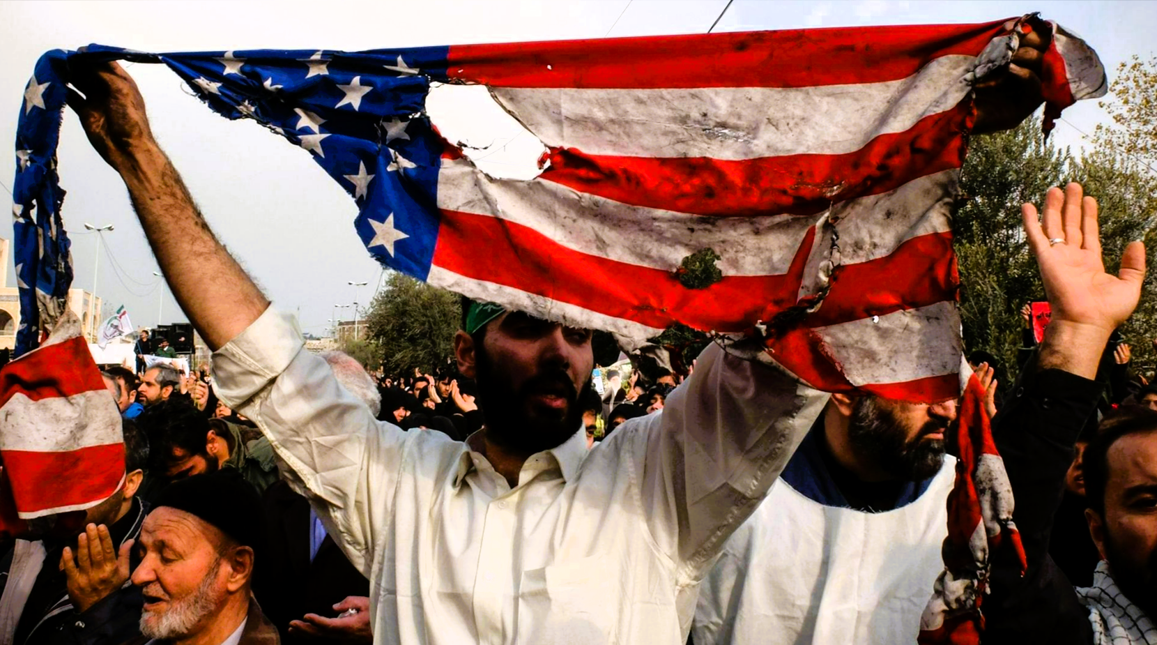 Iranische Behörden stürmen deutsches Sprachzentrum - Deutschland bestellt iranischen Botschafter ein!